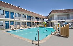 Motel 6-Palmdale, Ca